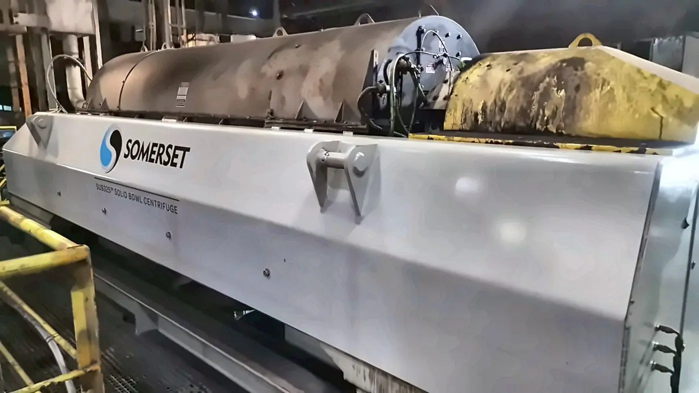 Центрифуга Somerset SUB325 на угольной фабрике, вид сбоку